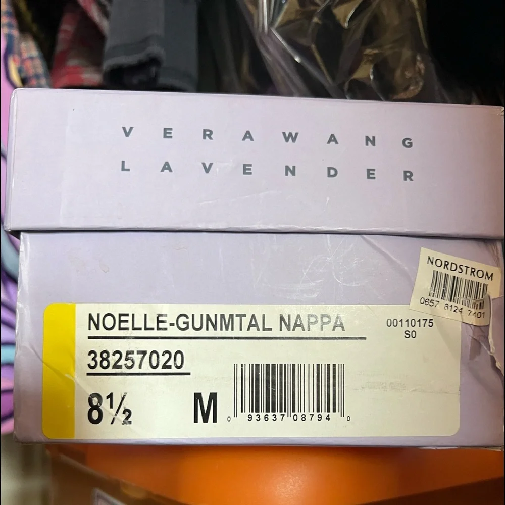 Verawang Lavender sandals - Picture 2 of 5